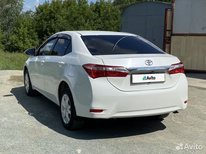 Toyota Corolla, 2013