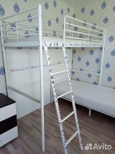 Кровать чердак IKEA свэрта