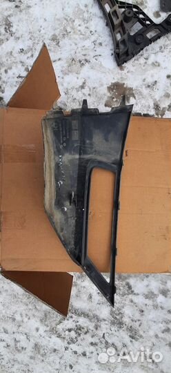 Накладка птф левая 5NA853211A Volkswagen Tiguan II