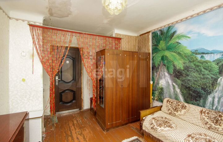 Комната 12,7 м² в 6-к., 2/5 эт.