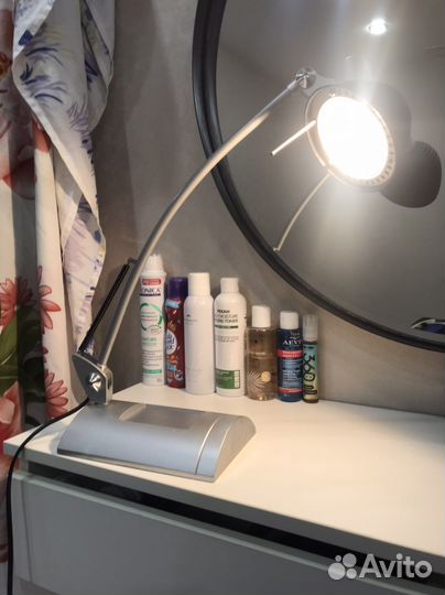 Лампа настольная