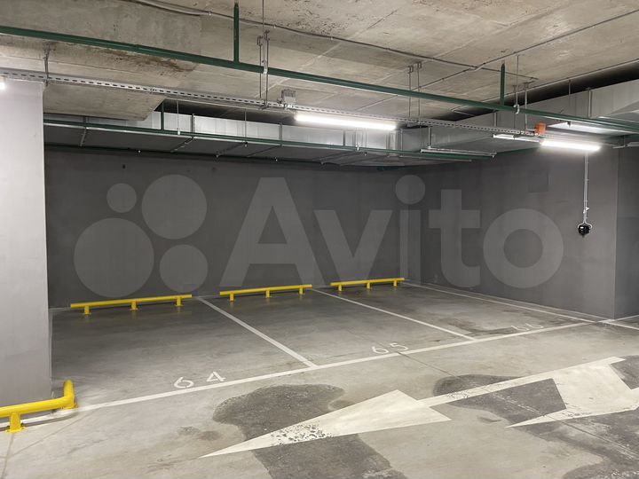 Машиноместо, 14 м²