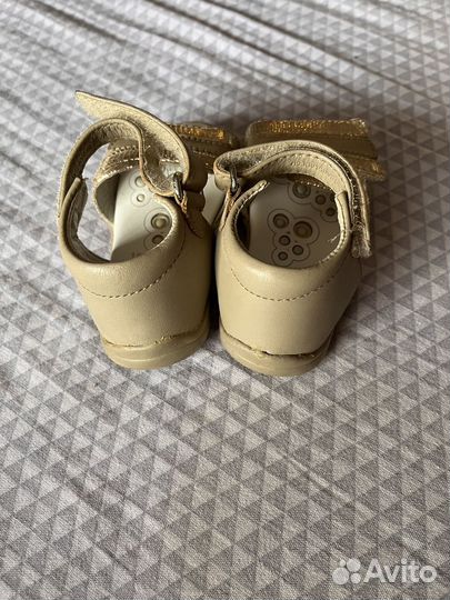 Обувь для девочки
