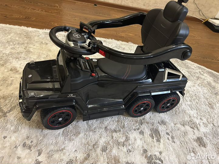 Электромобиль каталка