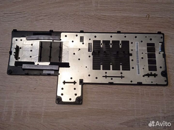 Крышка поддона Acer 7551G