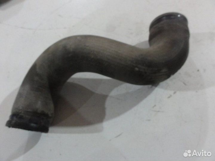 Патрубок интеркулера Volkswagen Amarok 2H cnfb