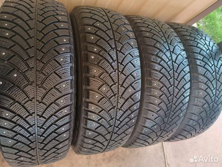 Bfgoodrich G-Force Stud 215/65 R16 102Q