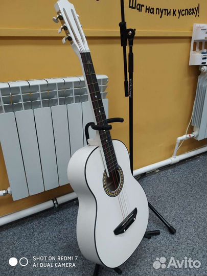 Акустическая гитара бу