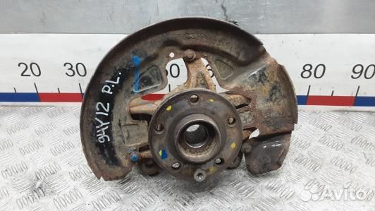 Ступица передняя левая volvo V70 3 (94Y12K901)