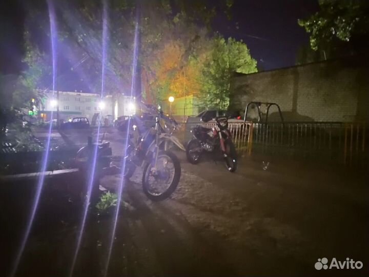 Мотоцикл avantis a3