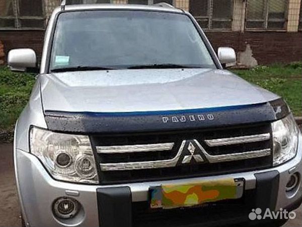Дефлектор капота Mitsubishi Pajero (2006-2022)