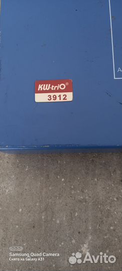 Сабельный резак для бумаги