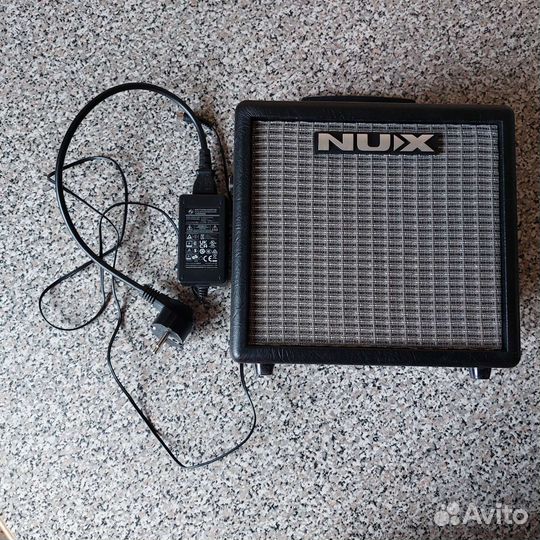 Гитарный комбик NUX