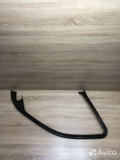 Накладка рамы двери правая передняя BMW E70