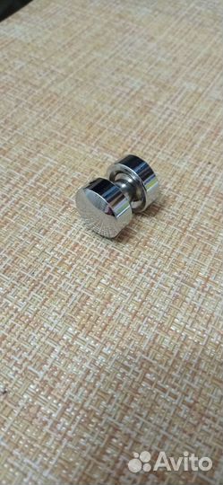 Болты или стяжки для лайт боксов