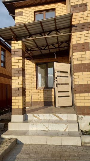 Дом 135 м² на участке 4 сот.