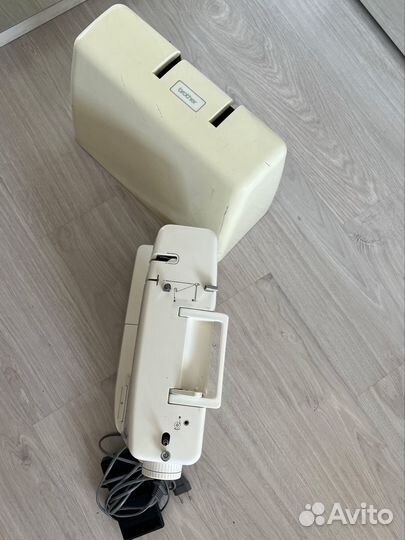 Швейная машина Brother