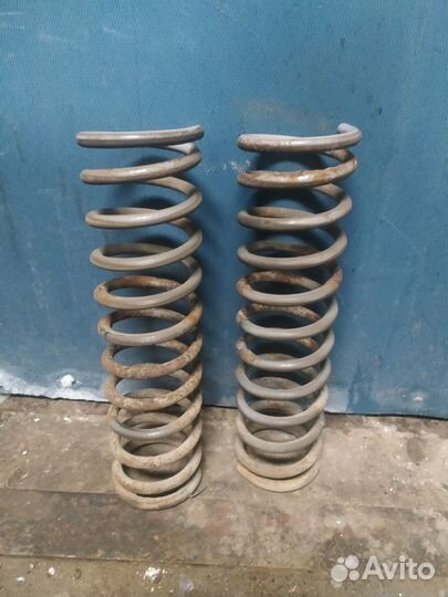 Пружины задние приора
