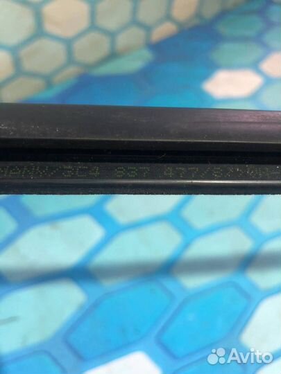 Молдинг двери передней левой верх 3C4837477