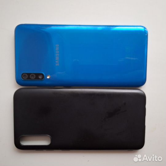 Samsung Galaxy A50, 4/64 ГБ