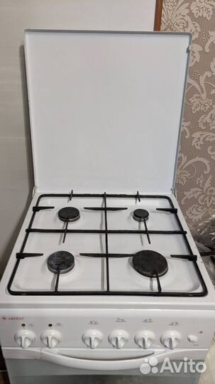 Продам бу газовую плиту