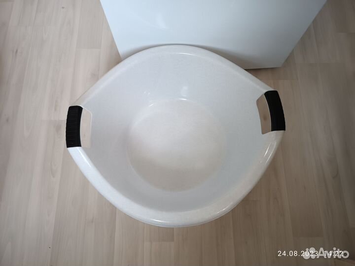 Тазик пластиковый