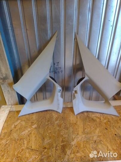 Треугольник форточки Nissan Almera G15