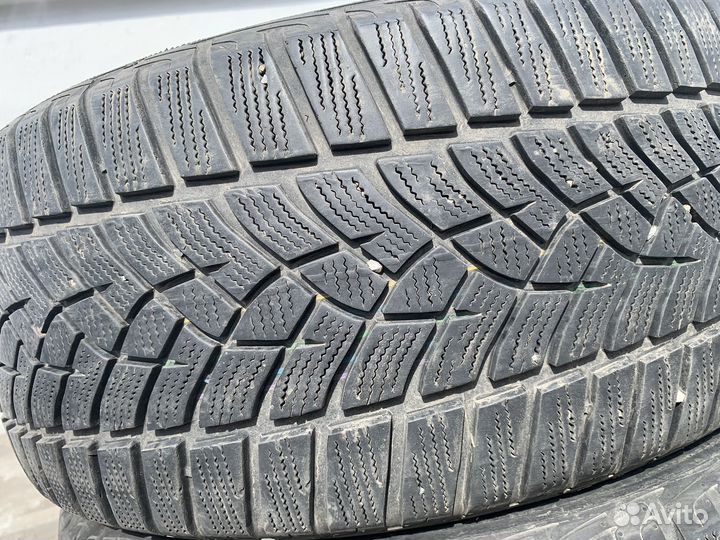 Goodyear UltraGrip Performance 245/45 R18