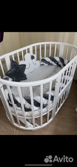 Детская кроватка