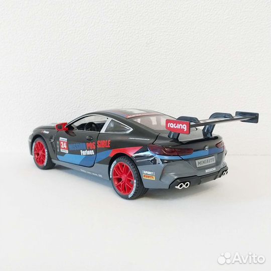 Машина металлическая BMW M8 GTE черный