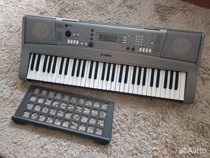 Синтезатор yamaha psr-r300