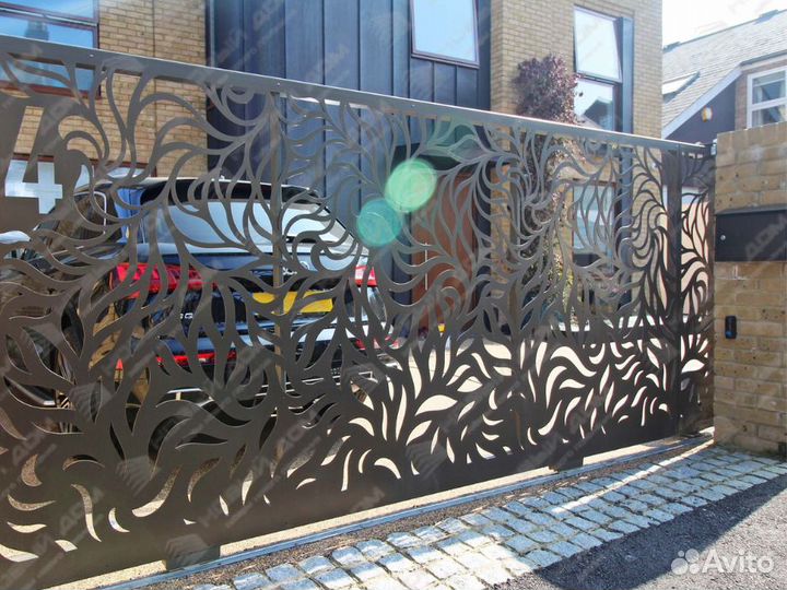 Забор металлический Хай-тек