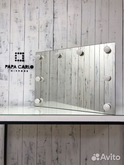 Зеркало настенное