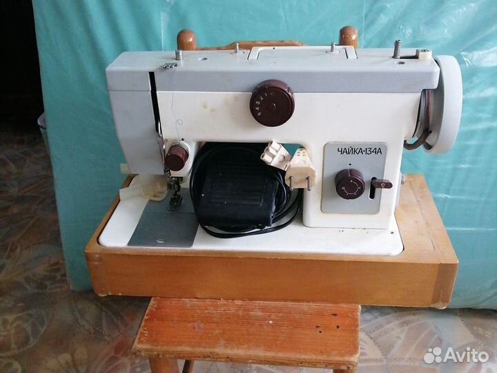 Швейная машина Чайка 134