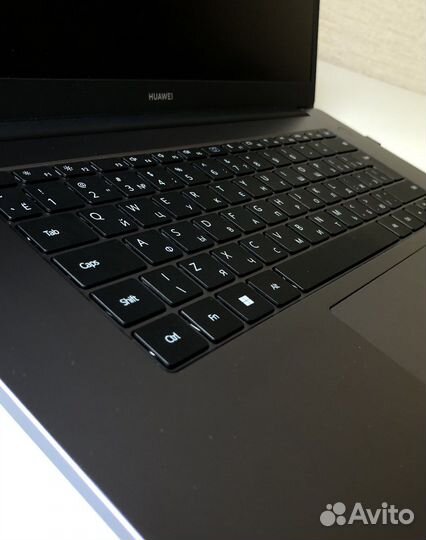 Ноутбук huawei