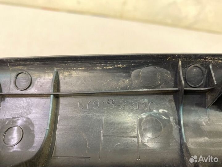 Накладка на порог внутренняя задняя левая Toyota