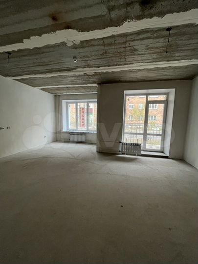 1-к. квартира, 42 м², 1/3 эт.