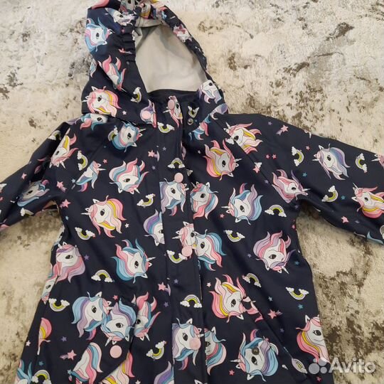 Куртка на девочку