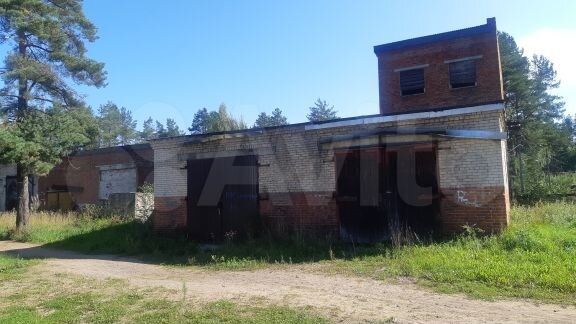 Гараж, > 30 м²