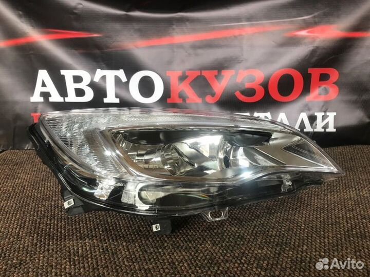Фара правая Opel Astra J не купе 2009-2012