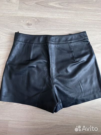 Шорты из эко кожи
