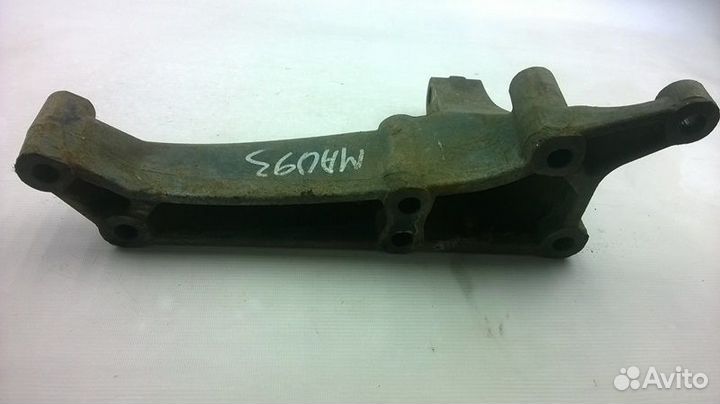 Кронштейн двигателя, задний левый MAN TGA 18.390