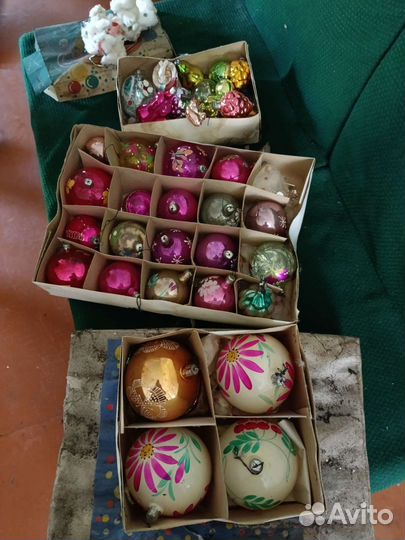 Елочные игрушки