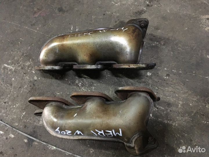 Коллектор выпускной (Mercedes-Benz C-class)