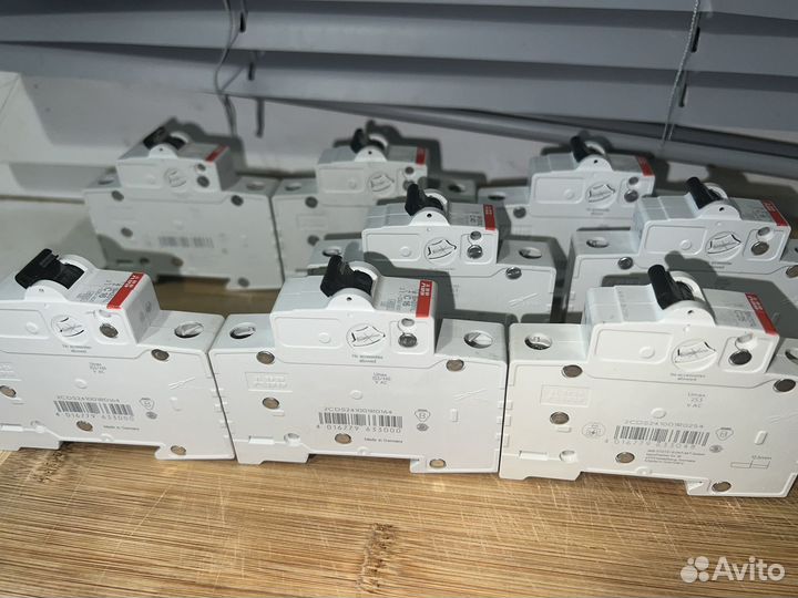 Автоматический выключатель abb