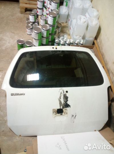 Крышка багажника suzuki