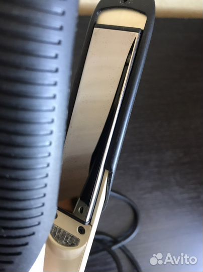 Утюжок выпрямитель для волос