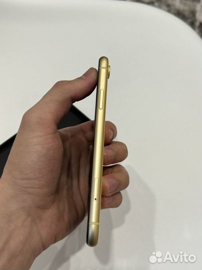 iPhone Xr, 128 ГБ