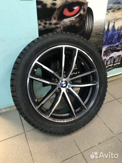 R18 Nokian Tyres Hakkapeliitta 9 245/45, PCD 5x112 DIA 66.6