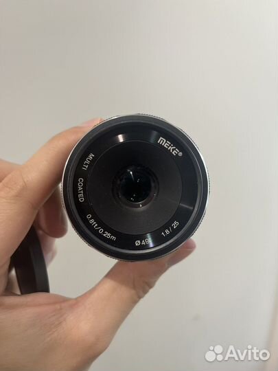 Объектив Meike 25mm f/1.8 для Fuji X-Mount